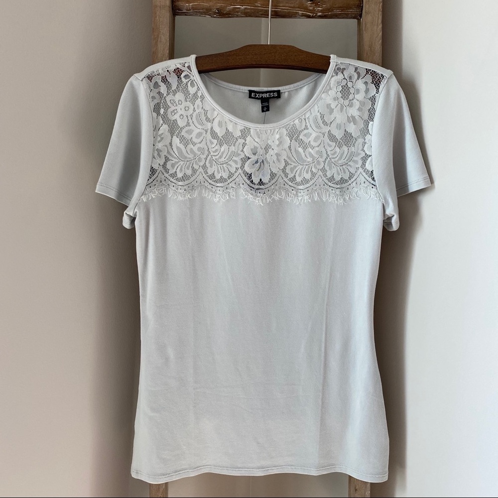 NWT Express Lace Short Sleeve Top Small